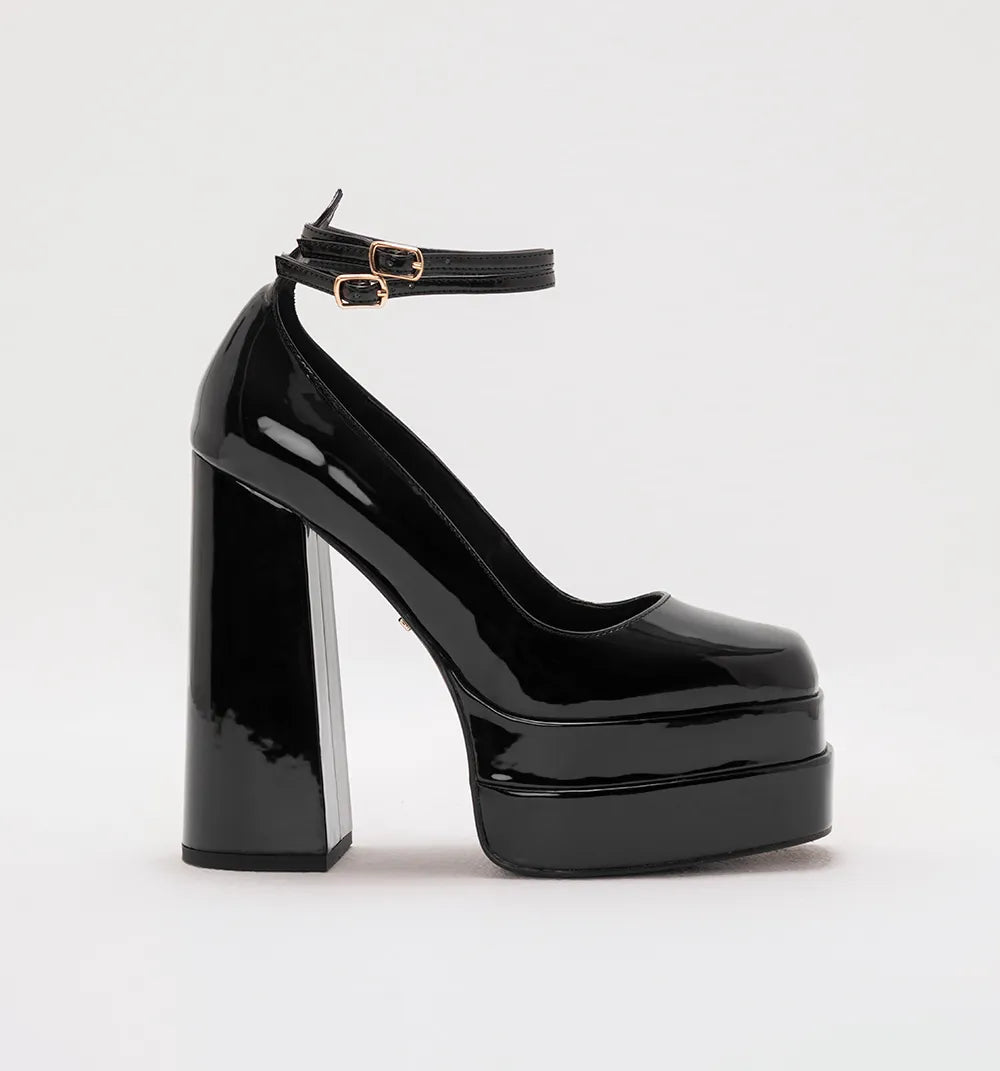 Zapato cerrado punta cuadrada doble plat